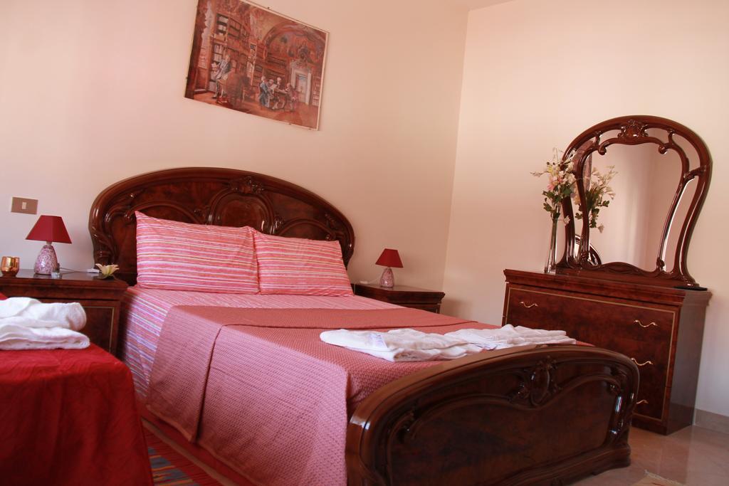 Altea Bed and Breakfast Pescara Rum bild